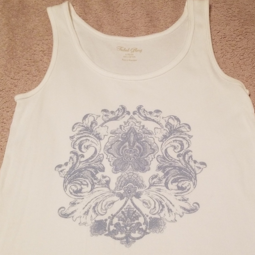 Faded Glory L white with blue front design tank